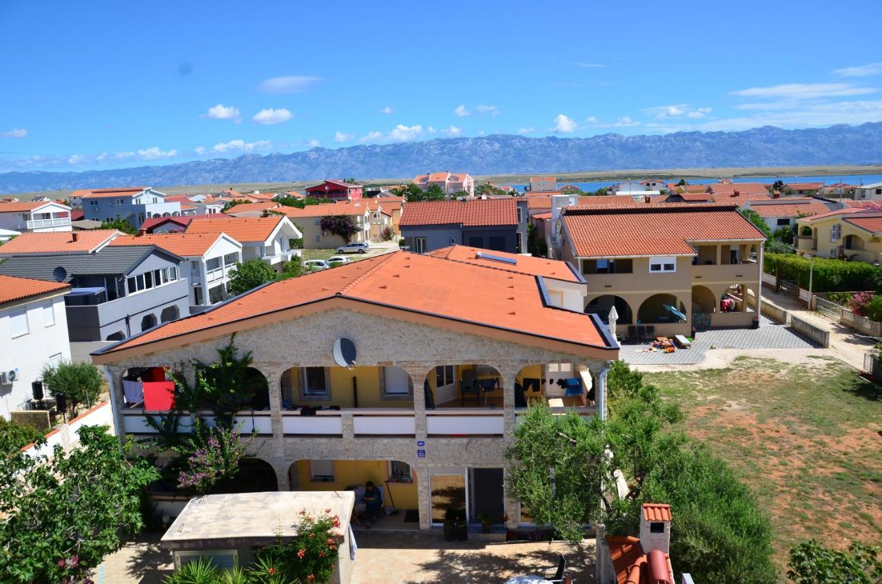 Apartements Delfin Vir
