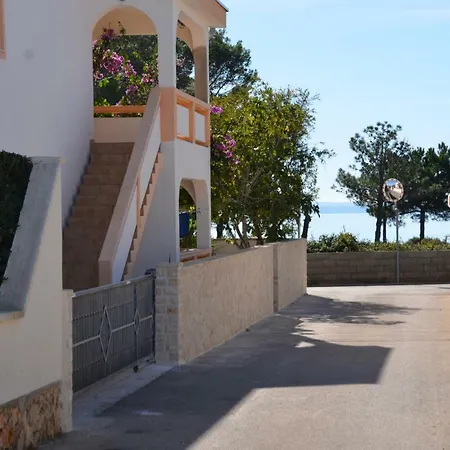 Apartements Delfin Vir Exterior photo