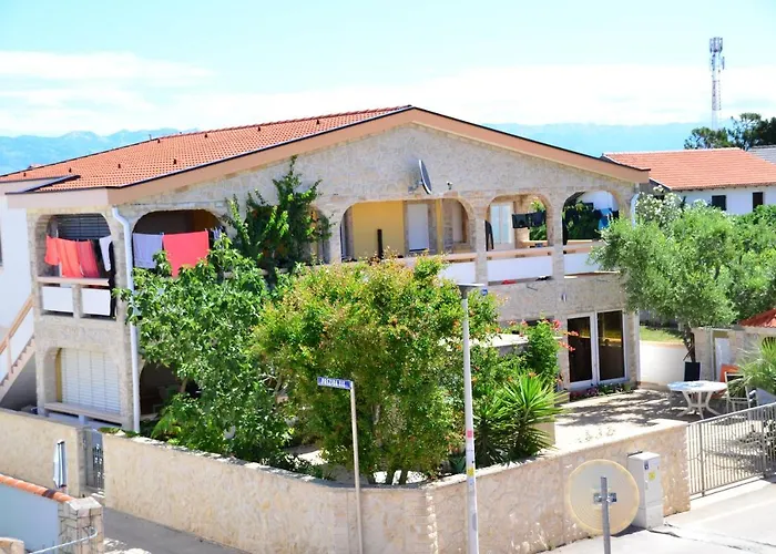 Apartements Delfin Vir