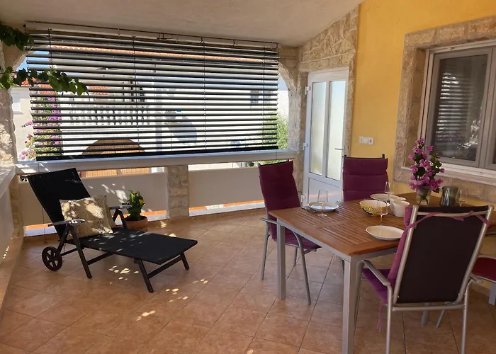 Apartements Delfin Vir
