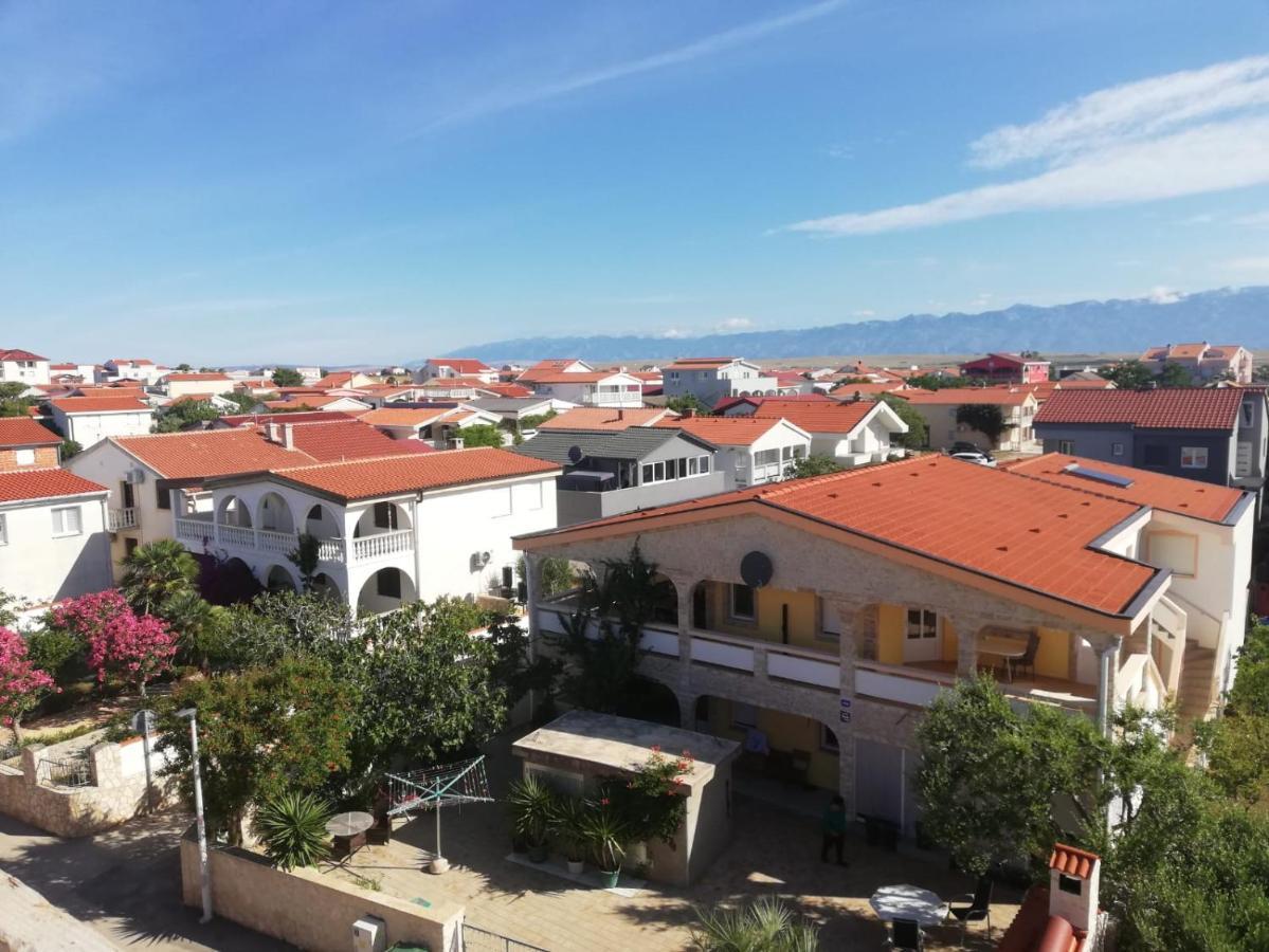 Apartements Delfin * Vir
